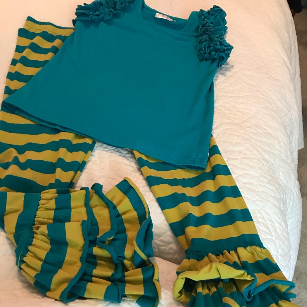 Ruffled Pants & Shirt Set